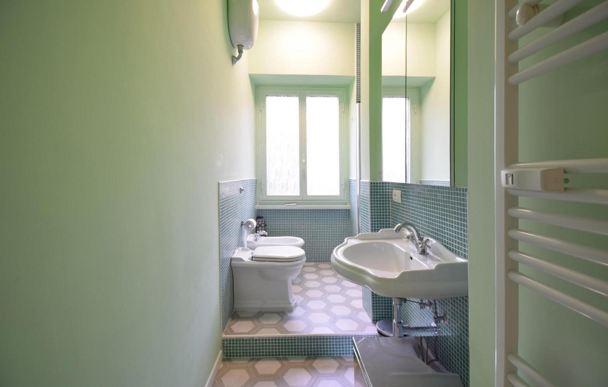 Appartement Awesome In With Wifi Rome